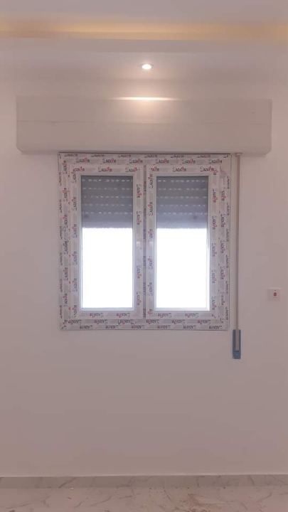 شرائح النوافذ الخارجية (Shutter)