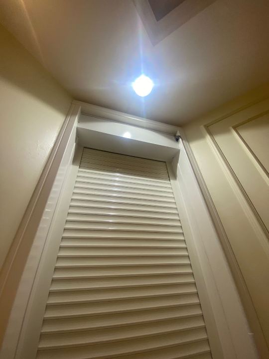 شرائح النوافذ الخارجية (Shutter)