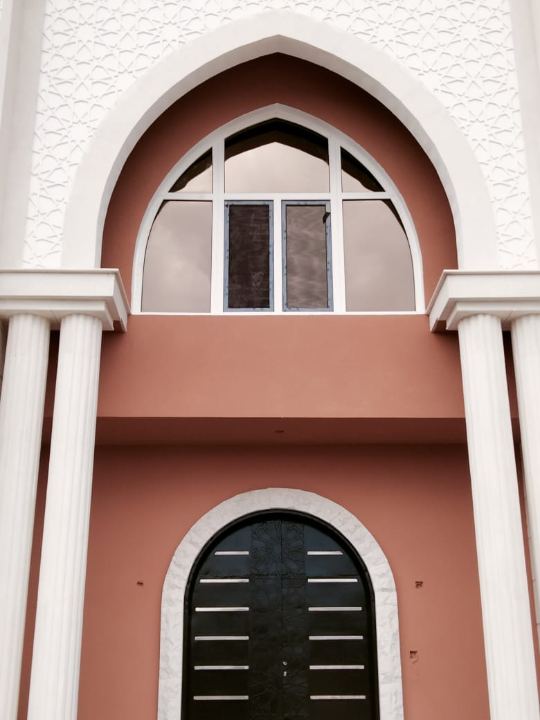 واجهات UPVC