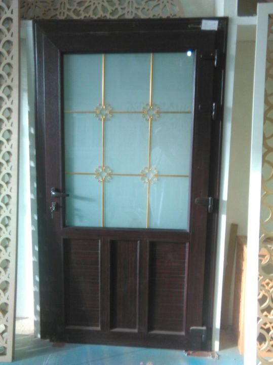 أبواب UPVC و WPC